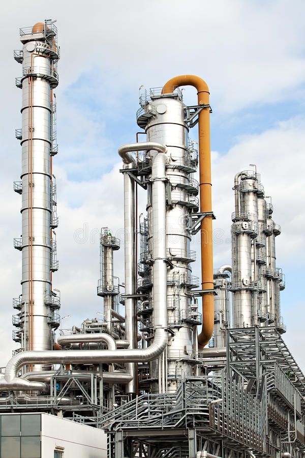Industrial refinery processing facility